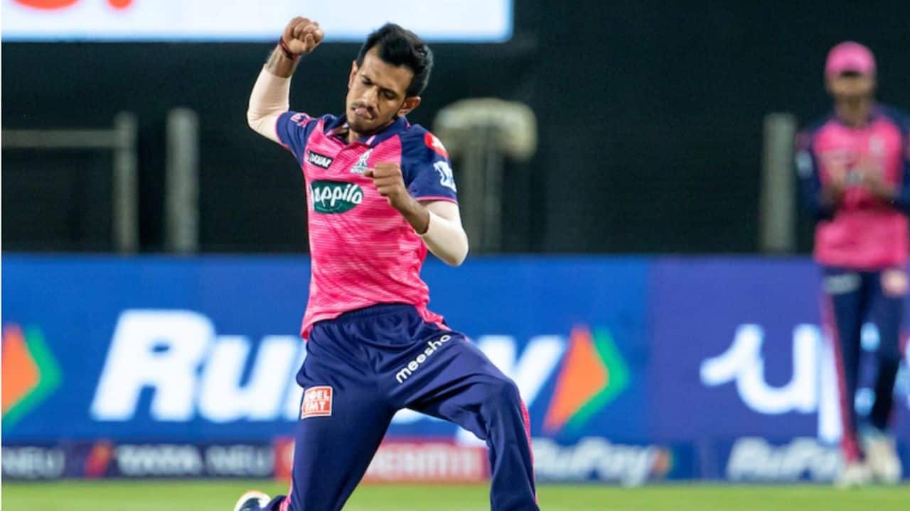 Yuzvendra Chahal Surpasses Dwayne Bravo To Become Leading Wickettaker In IPL